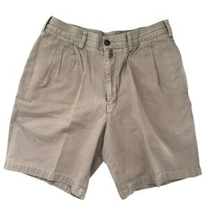 Patagonia Men's Roving Cargo Shorts
Style #57855 size 32
